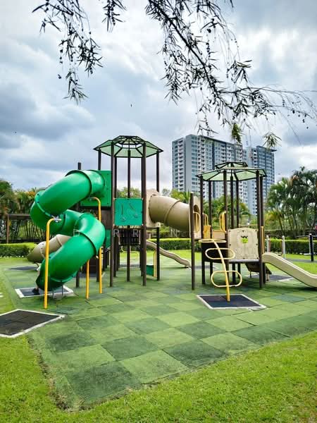 Service Residence for Rent at D'Inspire Residence (Inspira Bestari) - Darren Ho - PropertyGuru.com.my