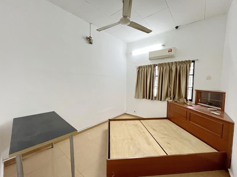 Rumah Teres untuk Disewa di Shah Alam (Selangor) - Charlie Gan - PropertyGuru.com.my