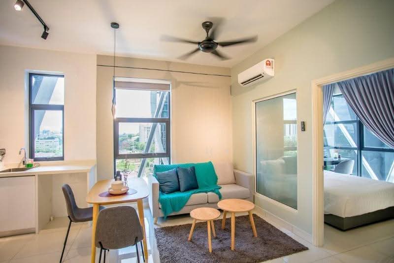 Kediaman Servis untuk Disewa di Arte Mont Kiara - Kathy Yap - Living Room - PropertyGuru.com.my
