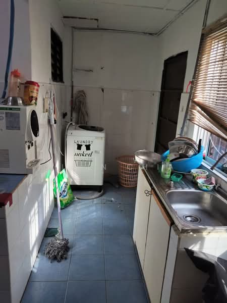 2-storey Terraced House for Sale in SS19 (Subang Jaya) - Aiden Chia - Kitchen - PropertyGuru.com.my