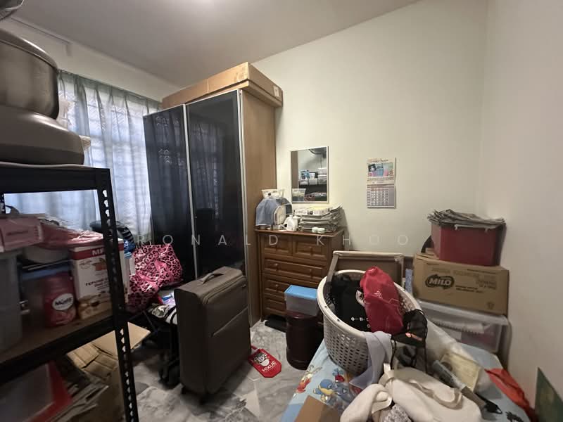 2-storey Terraced House for Sale in Usj 20 (Subang Jaya) - Ronald Khoo - Bedroom - PropertyGuru.com.my
