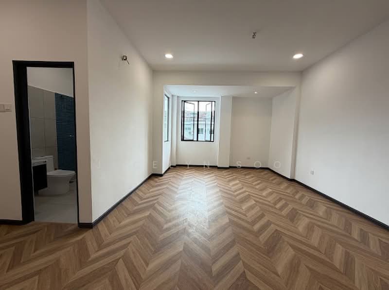 2-storey Terraced House for Sale in Sungai Long (Bandar Sungai Long) - Jocelyn Soo - PropertyGuru.com.my