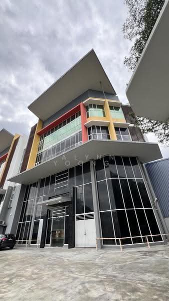 Kilang Berkembar untuk Dijual di Kampung Melayu Sungai Buloh (Sungai Buloh) - Calynn Yoong - Exterior - PropertyGuru.com.my