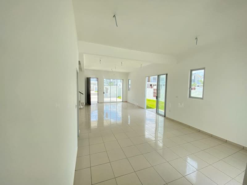 2-storey Terraced House for Sale in Hulu Langat (Selangor) - Hawa Ibrahim - Living Room - PropertyGuru.com.my