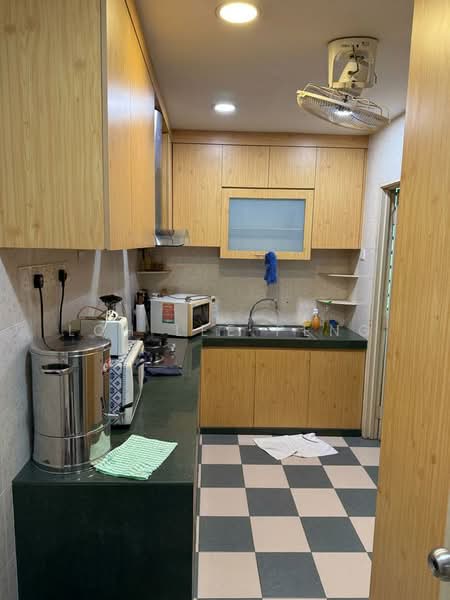 Pangsapuri untuk Disewa di Larkin Residence - Loh Lee Peng - PropertyGuru.com.my