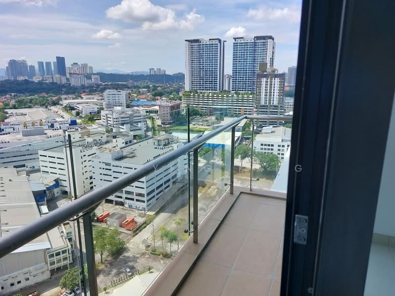 Servis Apartment untuk Dijual di Pacific Star - Koo Ying Kang - Balcony - PropertyGuru.com.my