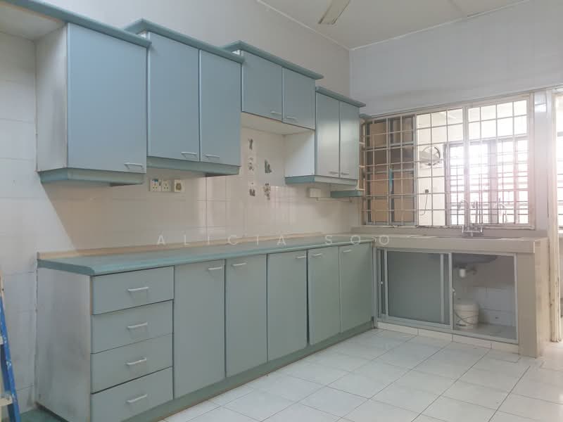 2-storey Terraced House for Sale in Bukit Rahman Putra (Sungai Buloh) - Alicia Soo - Kitchen - PropertyGuru.com.my