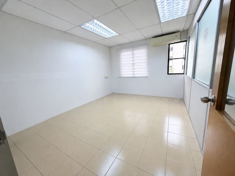 Office for Rent in Bandar Sri Damansara (Selangor) - Michael Siong - Interior - PropertyGuru.com.my