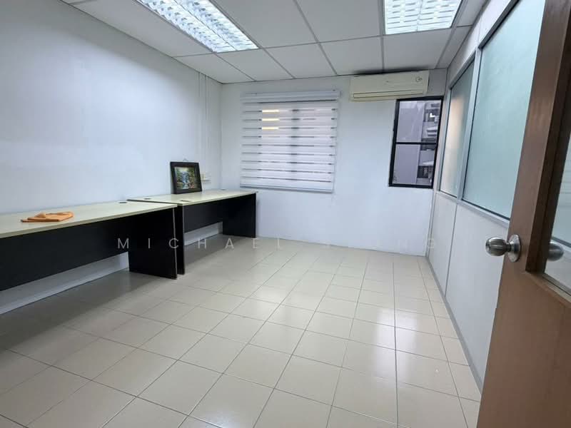 Office for Rent in Bandar Sri Damansara (Selangor) - Michael Siong - Interior - PropertyGuru.com.my