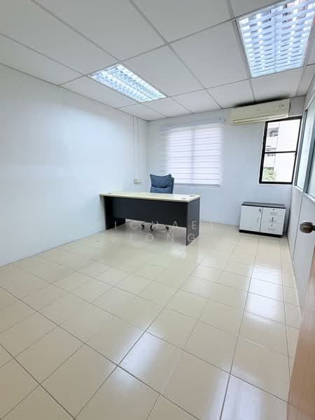 Office for Rent in Bandar Sri Damansara (Selangor) - Michael Siong - Interior - PropertyGuru.com.my
