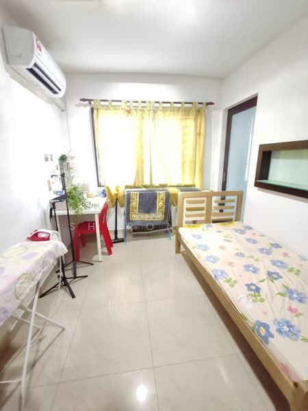 2-storey Terraced House for Sale in Taman Nusantara (Iskandar Puteri (Nusajaya)) - Sharon Ng - Bedroom - PropertyGuru.com.my