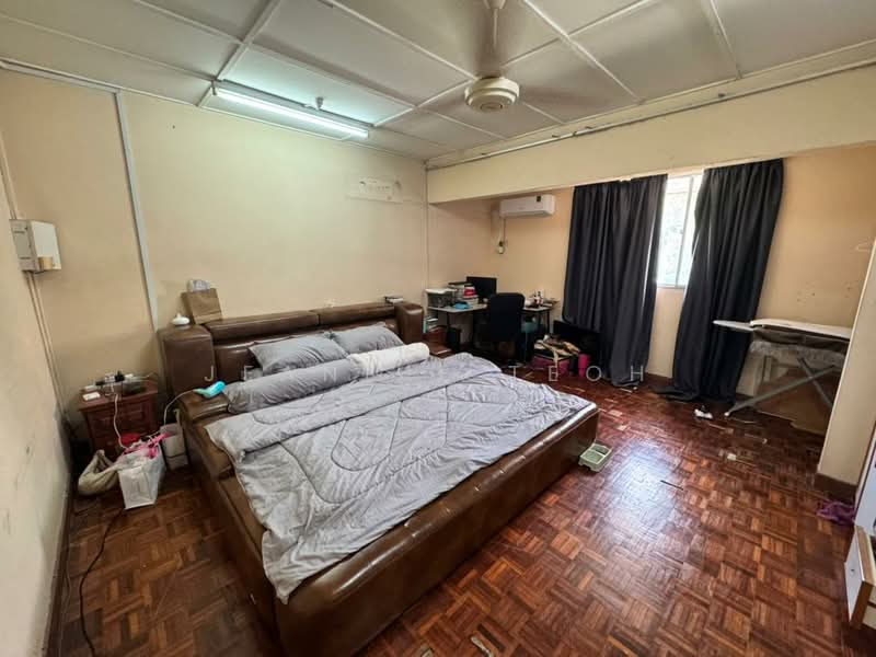 2-storey Terraced House for Sale in Kemensah Heights (Ulu Kelang) - Jeannie Teoh - Bedroom - PropertyGuru.com.my