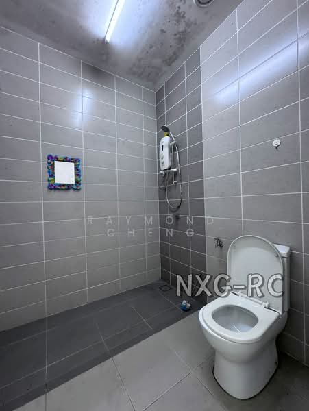 Rumah Teres untuk Dijual di Bandar Tropicana Aman (Telok Panglima Garang) - Raymond Cheng - Bathroom - PropertyGuru.com.my