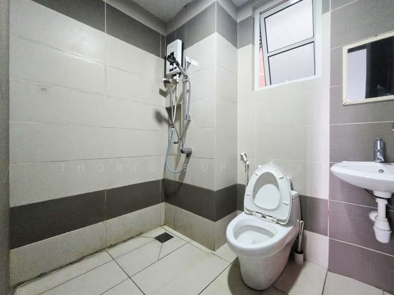 Condominium for Sale at Saville @ The Park - Thoriq Suparman - Bathroom - PropertyGuru.com.my