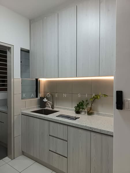 Pangsapuri untuk Disewa di Residensi Riamas - Kayden Siah - Kitchen - PropertyGuru.com.my