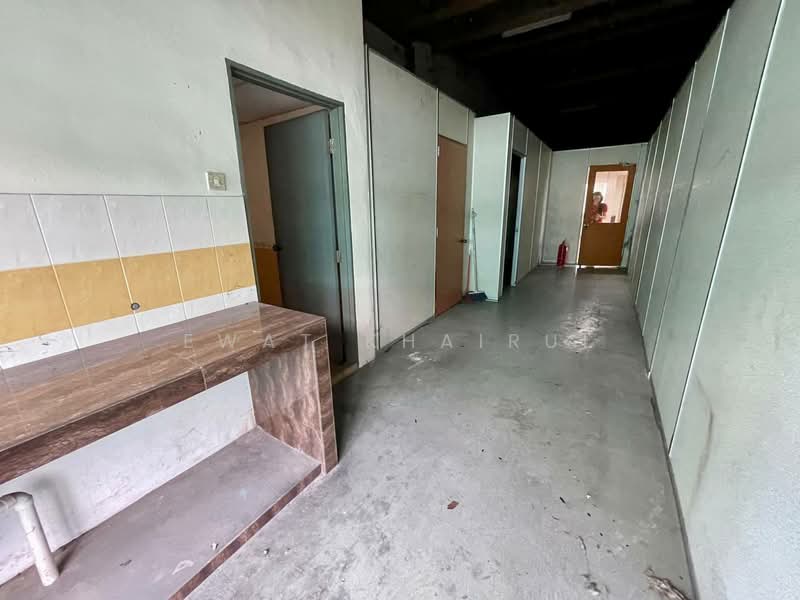 Terrace Factory for Rent in Taman Klang Jaya (Klang) - Ewat Khairul - Interior - PropertyGuru.com.my