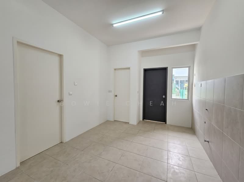 2-storey Terraced House for Sale in Iringan Bayu (Seremban) - Bowie Cheah - Interior - PropertyGuru.com.my