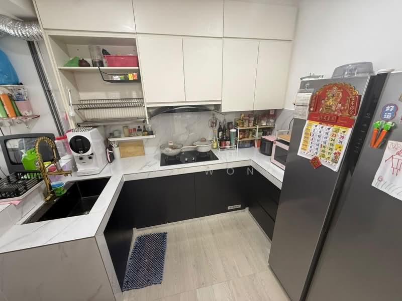 Apartment for Sale at Sri Putra Apartment @ Sungai Buloh - Zane Wong - PropertyGuru.com.my