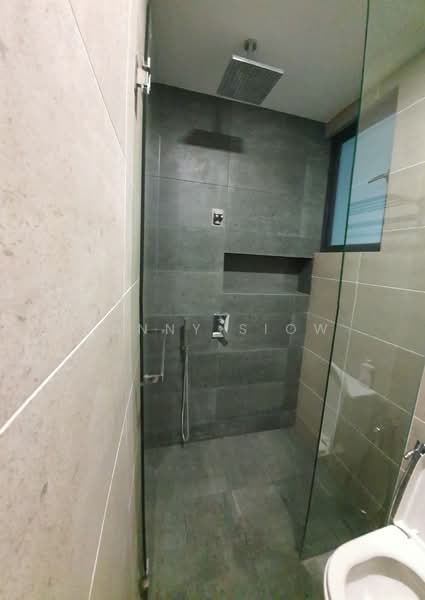 Condominium for Sale at The Valley Residences @ SkySierra - Yanny Siow - Bathroom - PropertyGuru.com.my