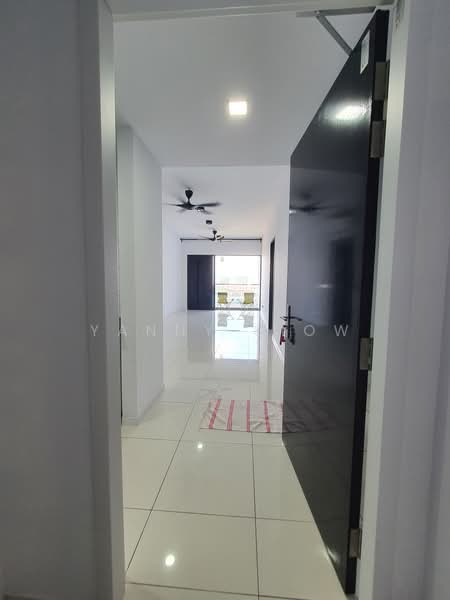 Condominium for Sale at The Valley Residences @ SkySierra - Yanny Siow - Corridor - PropertyGuru.com.my