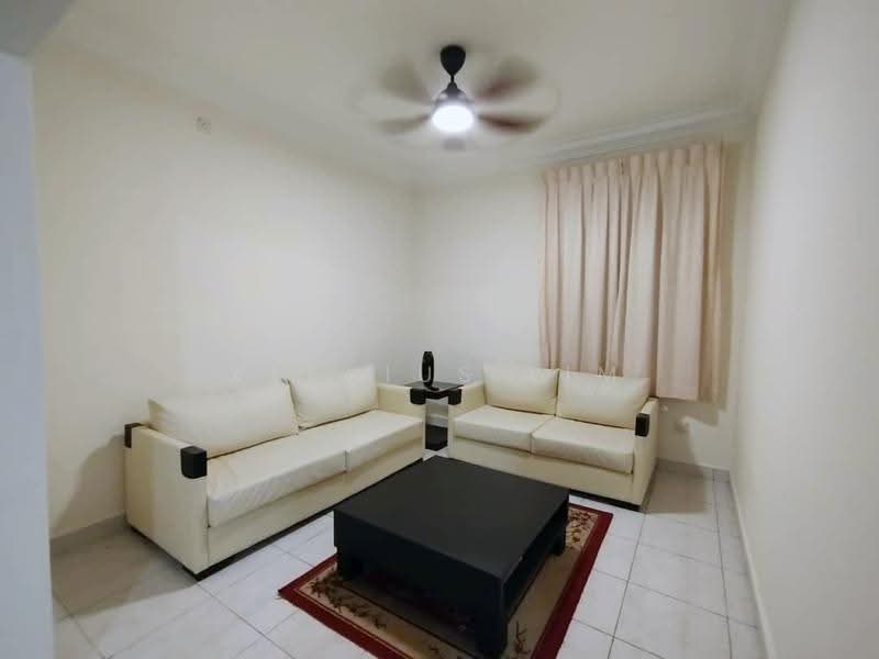 Rumah Teres 2.5-Tingkat untuk Disewa di Taman Sutera (Johor Bahru) - Alexius Lim - Living Room - PropertyGuru.com.my