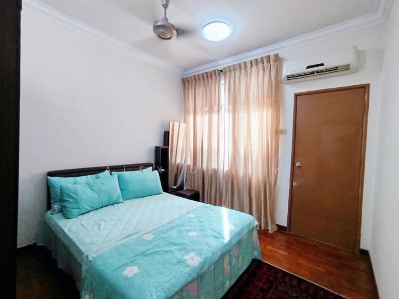 Rumah Teres 2.5-Tingkat untuk Disewa di Taman Sutera (Johor Bahru) - Alexius Lim - PropertyGuru.com.my