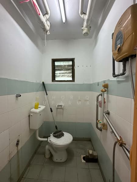 Apartment for Sale at Abdullah Hukum Apartment - Thoriq Suparman - Bathroom - PropertyGuru.com.my