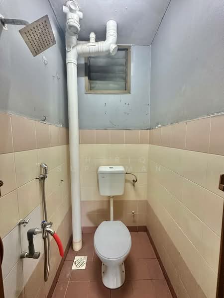 Apartment for Sale at Abdullah Hukum Apartment - Thoriq Suparman - Bathroom - PropertyGuru.com.my