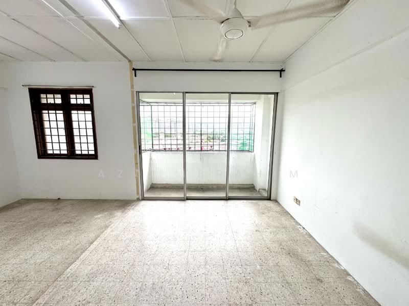 Pangsapuri untuk Dijual di Pangsapuri Dahlia Court - Azli Ibrahim - Balcony - PropertyGuru.com.my