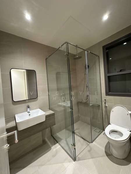 Servis Apartment untuk Disewa di Edelweiss @ Tropicana Gardens - Vong Nyee How - Bathroom - PropertyGuru.com.my