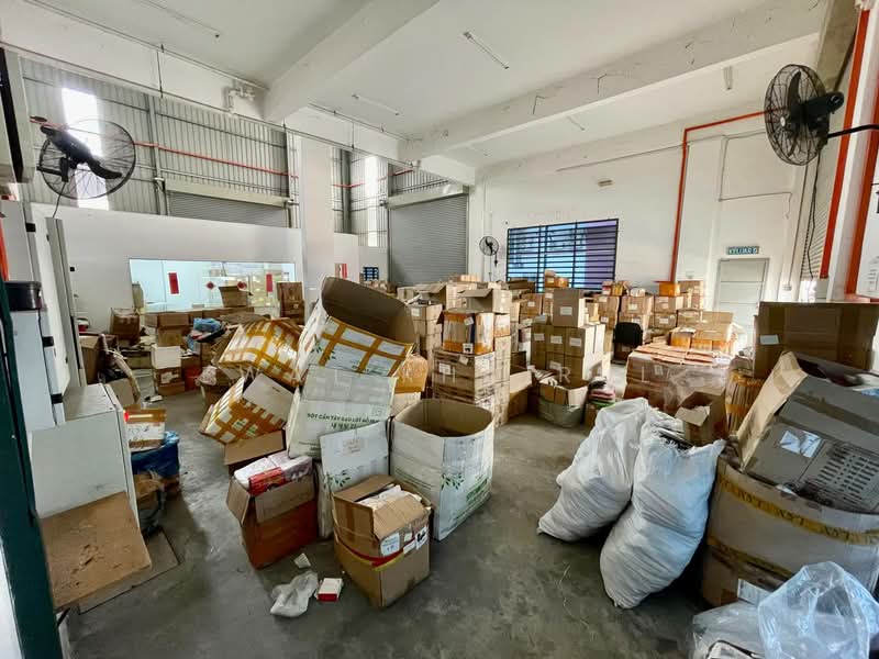 Semi-D Factory for Rent in Taman Klang Jaya (Klang) - Ewat Khairul - Interior - PropertyGuru.com.my