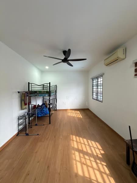 Rumah Teres untuk Dijual di Lembah Keramat (Ulu Kelang) - Ashraff Daniel - Bedroom - PropertyGuru.com.my