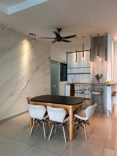 Pangsapuri untuk Disewa di Parkhill Residence - Yvonne Toh - Dining Room - PropertyGuru.com.my
