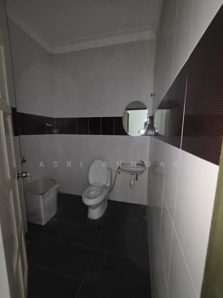 Rumah Teres 2 Tingkat untuk Dijual di Kajang (Selangor) - Asri Annuar - Bathroom - PropertyGuru.com.my