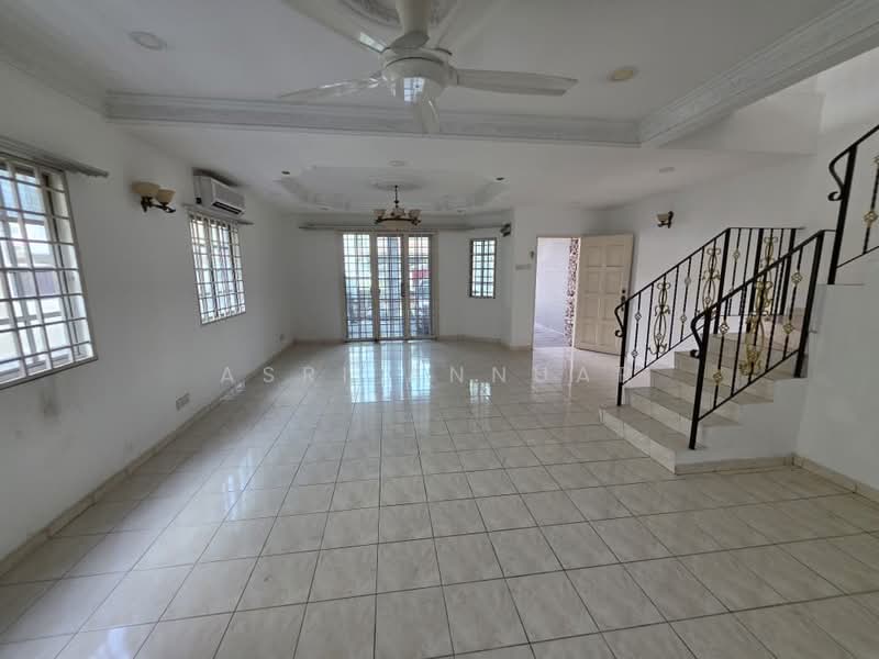 Rumah Teres 2 Tingkat untuk Dijual di Kajang (Selangor) - Asri Annuar - Living Room - PropertyGuru.com.my