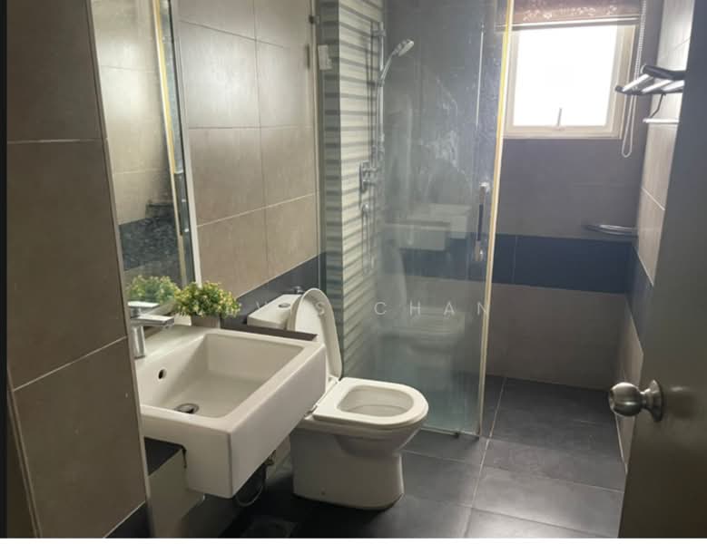 Service Residence for Rent at The Loft @ ZetaPark - Levis Chan - Bathroom - PropertyGuru.com.my