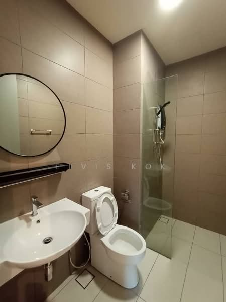 Service Residence for Sale at The Era @ Duta North - Elvis Kok - Bathroom - PropertyGuru.com.my