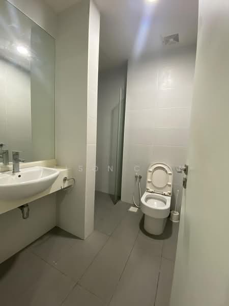 Condominium for Sale at Nadayu28 - Hilson Chan - Bathroom - PropertyGuru.com.my