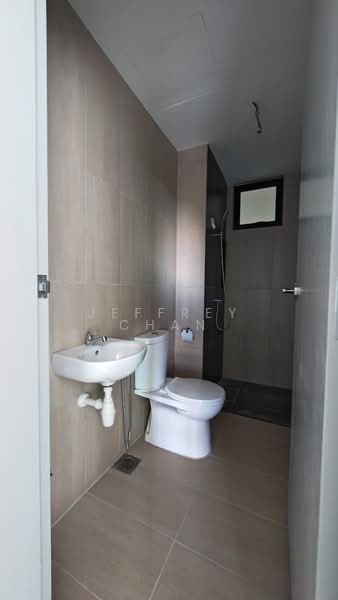 Kondominium untuk Dijual di D' Starlingtton - Jeffrey Chan - Bathroom - PropertyGuru.com.my