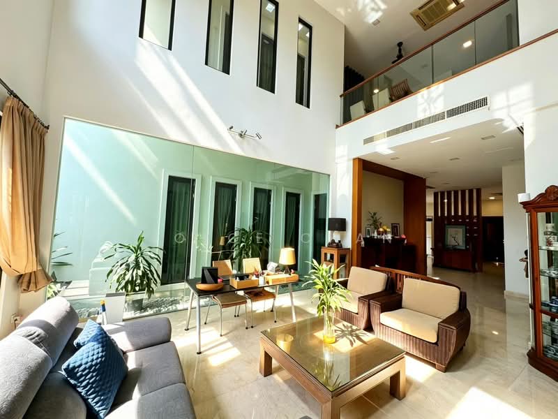 Bungalow House for Sale in Seri Kembangan (Selangor) - Joyce Chan - Living Room - PropertyGuru.com.my