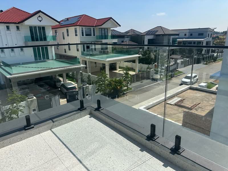 Semi-Detached House for Sale in Kampung Lapan (Melaka City) - Ching Linn Sei - PropertyGuru.com.my