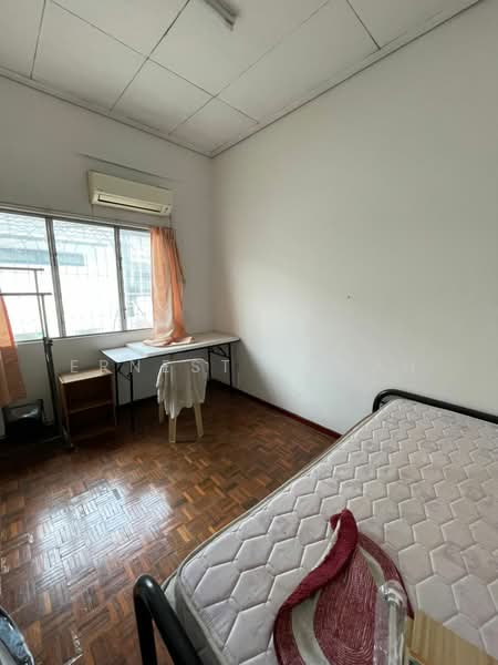 2-storey Terraced House for Sale in Pjs 9 (Sunway) - Ernest Chuah - Bedroom - PropertyGuru.com.my