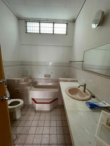 2-storey Terraced House for Sale in Pjs 9 (Sunway) - Ernest Chuah - Bathroom - PropertyGuru.com.my