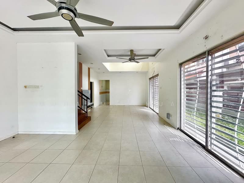 Rumah Berkembar untuk Dijual di Bandar Baru Bangi (Selangor) - Muhammad Muadz - Living Room - PropertyGuru.com.my