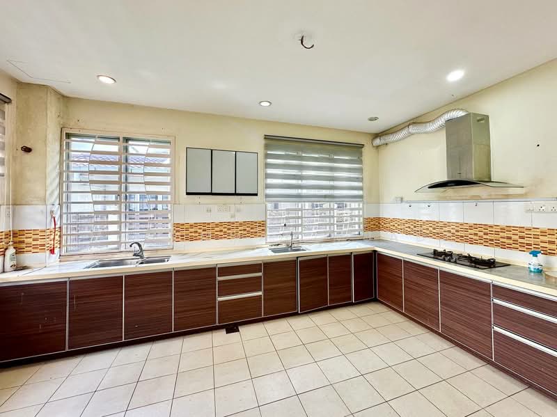 Rumah Berkembar untuk Dijual di Bandar Baru Bangi (Selangor) - Muhammad Muadz - Kitchen - PropertyGuru.com.my