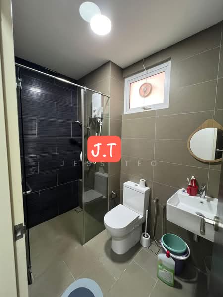 Kondominium untuk Dijual di Setia Sky Ville - Jess Teo - Bathroom - PropertyGuru.com.my