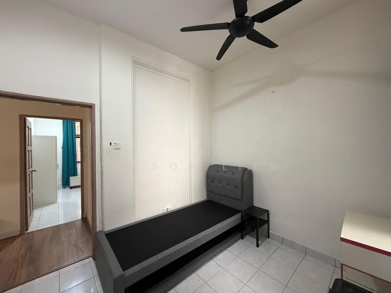 1-storey Terraced House for Sale in Seksyen 4 (Kota Damansara) - Dicson Liew - Bedroom - PropertyGuru.com.my