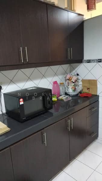Rumah Teres 2 Tingkat untuk Dijual di Seksyen 13 (Shah Alam) - Noorlinda Ibrahim - PropertyGuru.com.my