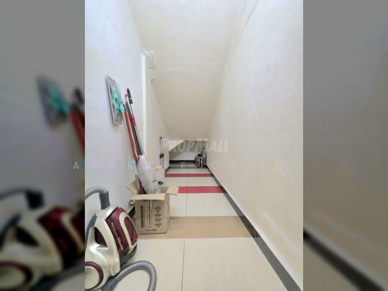 Rumah Berkembar untuk Dijual di Kampung Rantau Panjang (Kapar) - Ashraff Daniel - Corridor - PropertyGuru.com.my