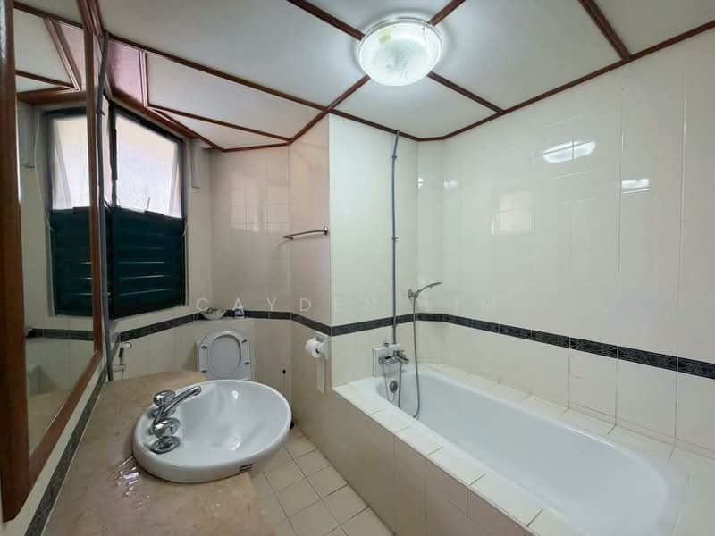 Condominium for Sale at Bellisa Court - Cayden Lim - Bathroom - PropertyGuru.com.my